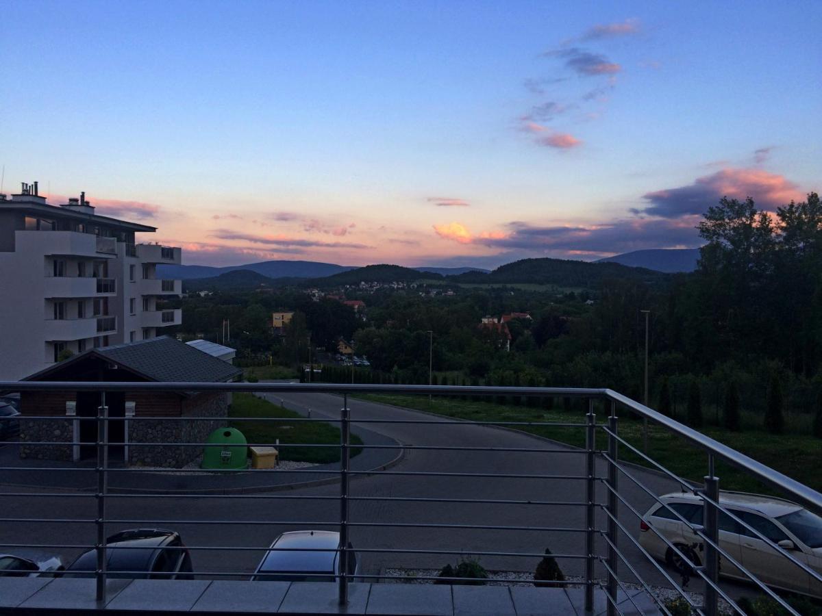 Apartament Happy View Apartment Jelenia Gora Ngoại thất bức ảnh
